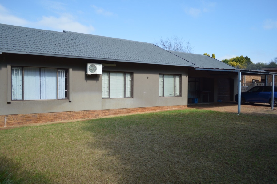 3 Bedroom Property for Sale in Doringkruin North West